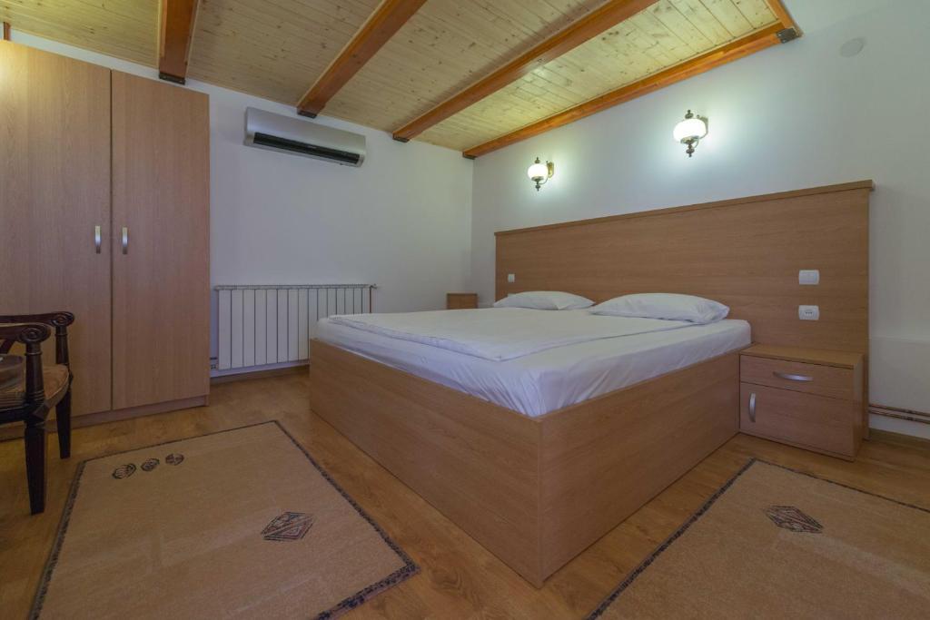 Pensiunea Imperial Targu-Mures Ruang foto